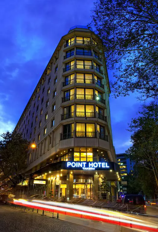 POINT HOTEL